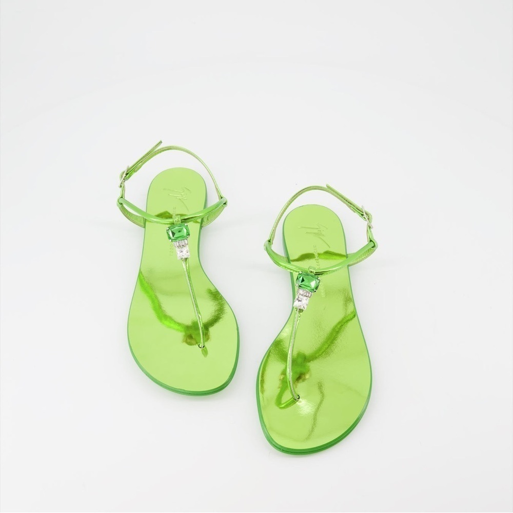 Giuseppe Zannoti Asparagus Green Metallic Leather Alphonsine thong sandals EU 38